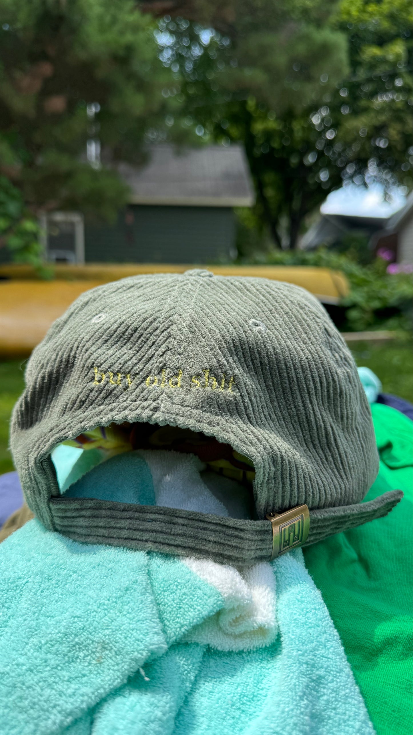 Corduroy "slip." Hat