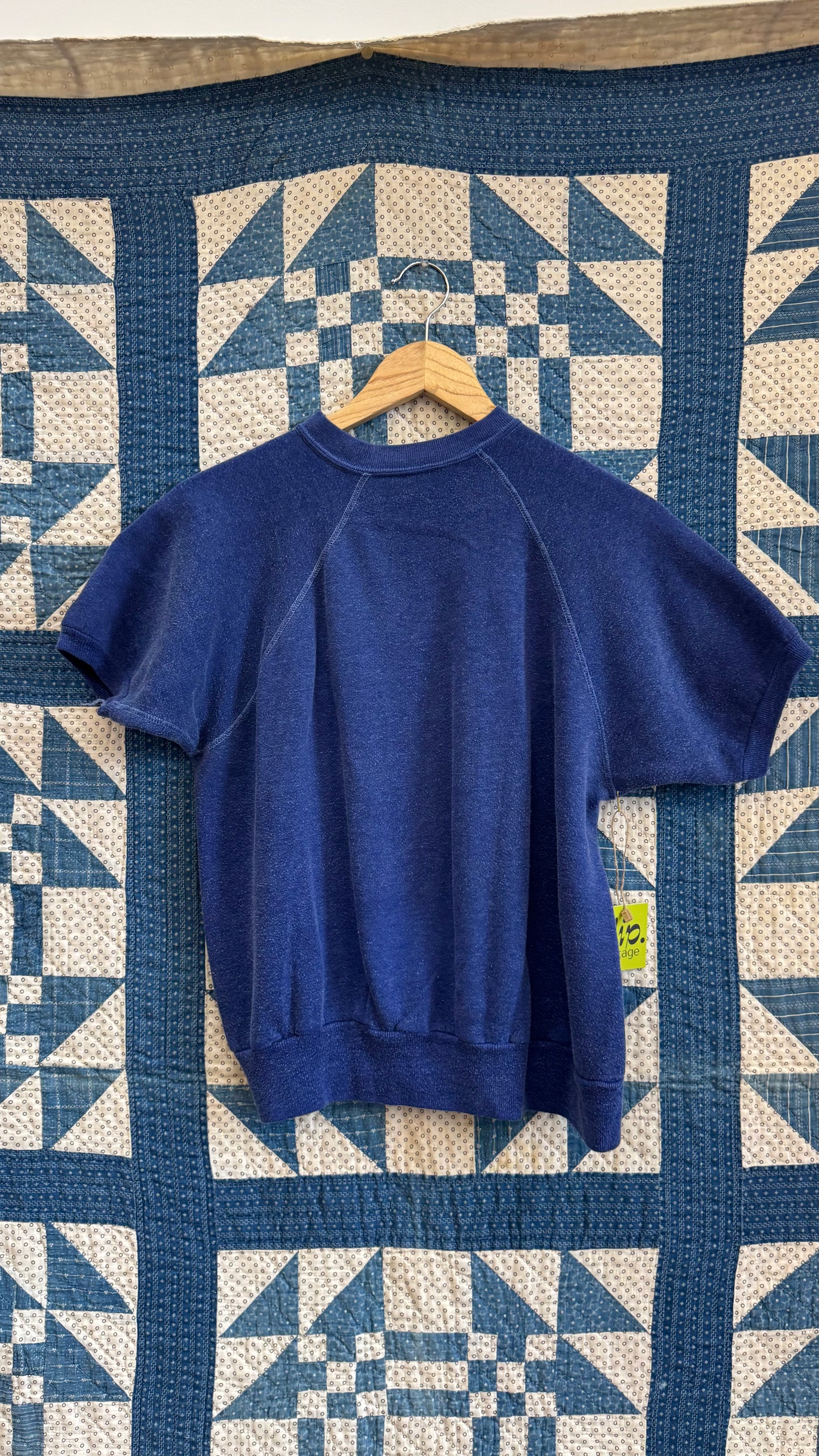 1980's Raglan Short Sleeve Sweatshirt