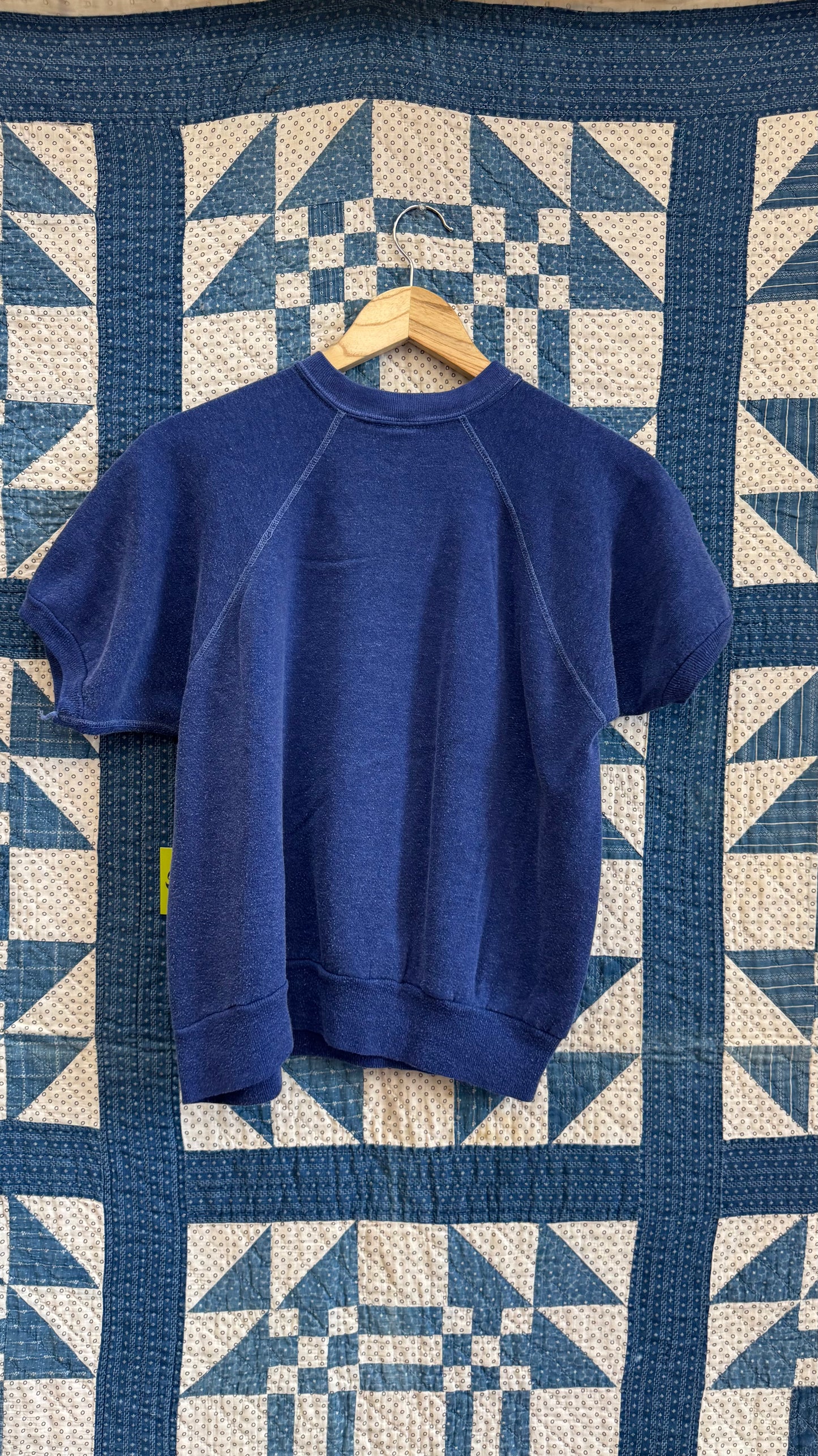 1980's Raglan Short Sleeve Sweatshirt