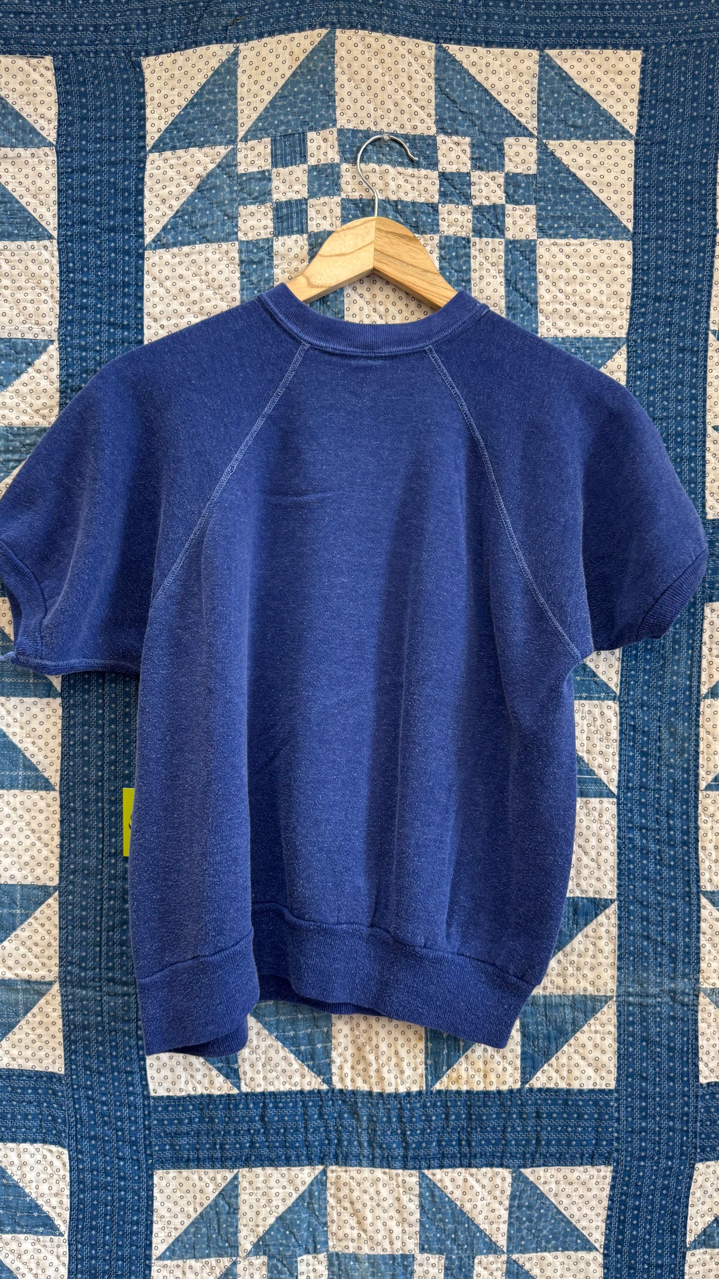 1980's Raglan Short Sleeve Sweatshirt