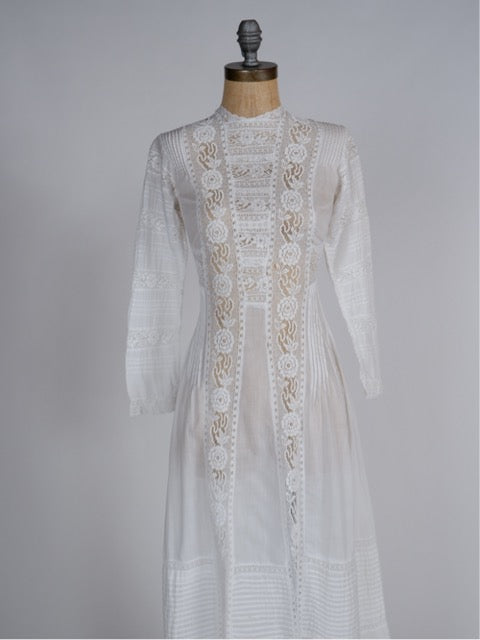 Crisp Edwardian White Dress – slip. vintage