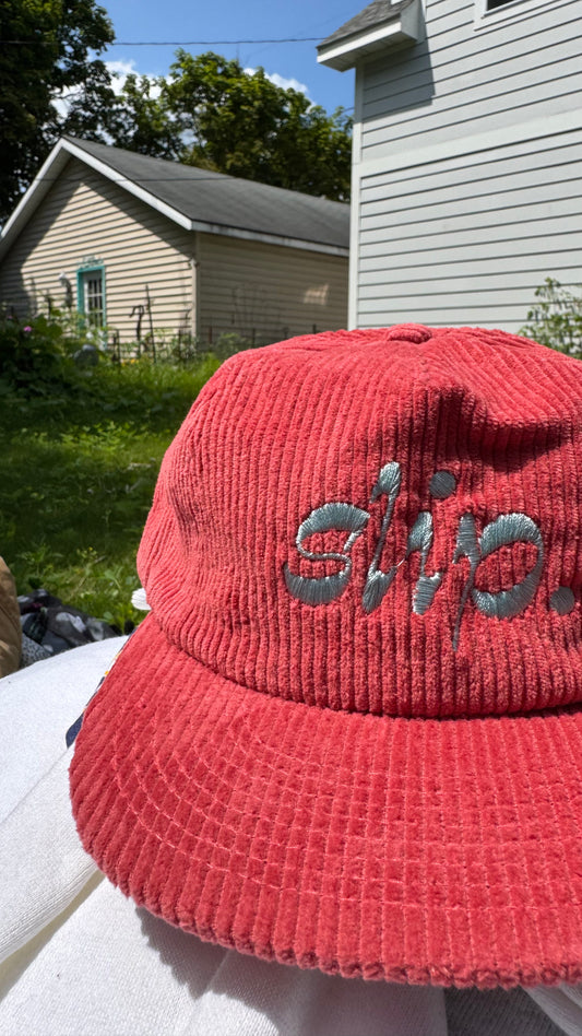 Corduroy "slip." Hat