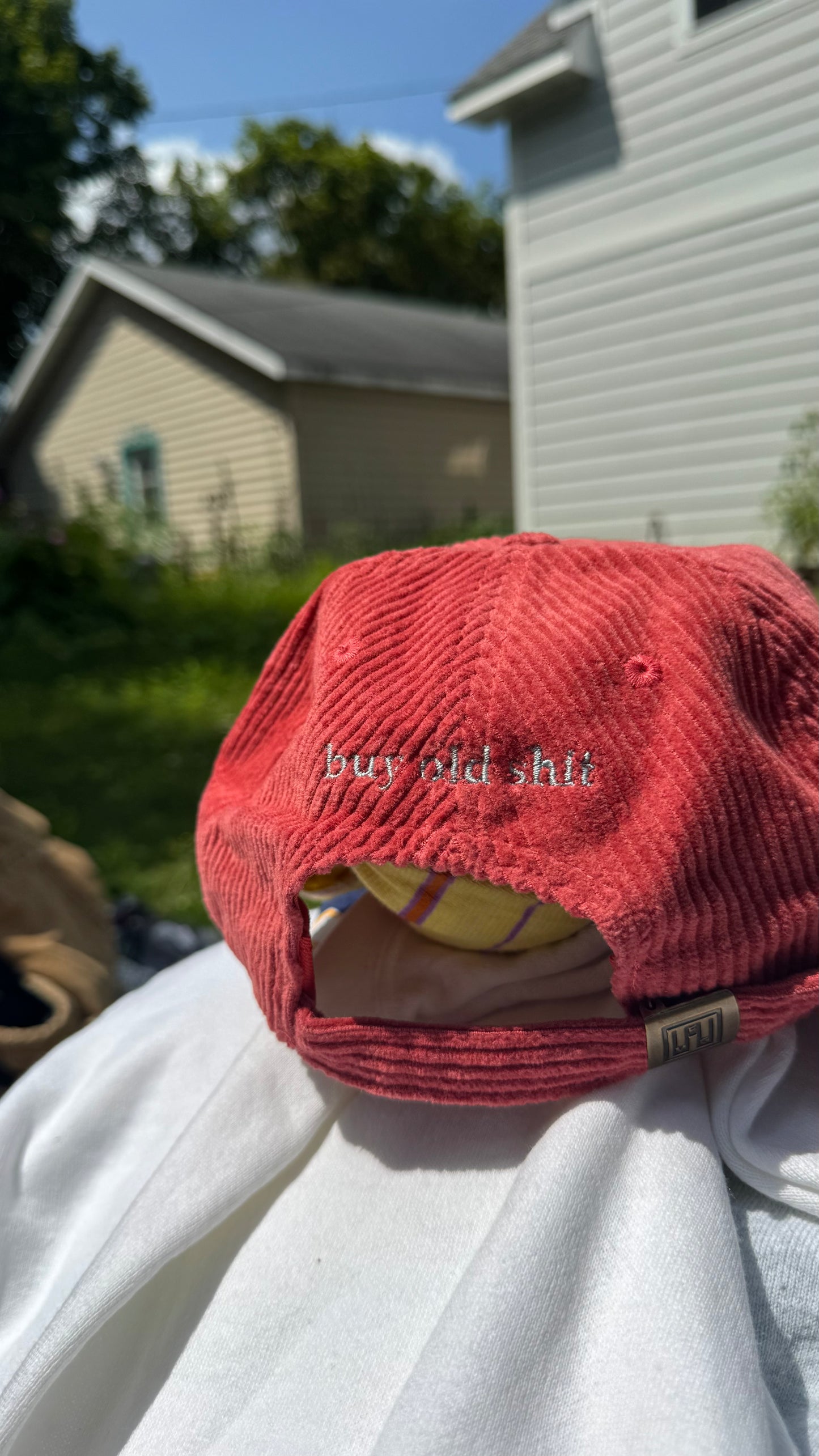 Corduroy "slip." Hat