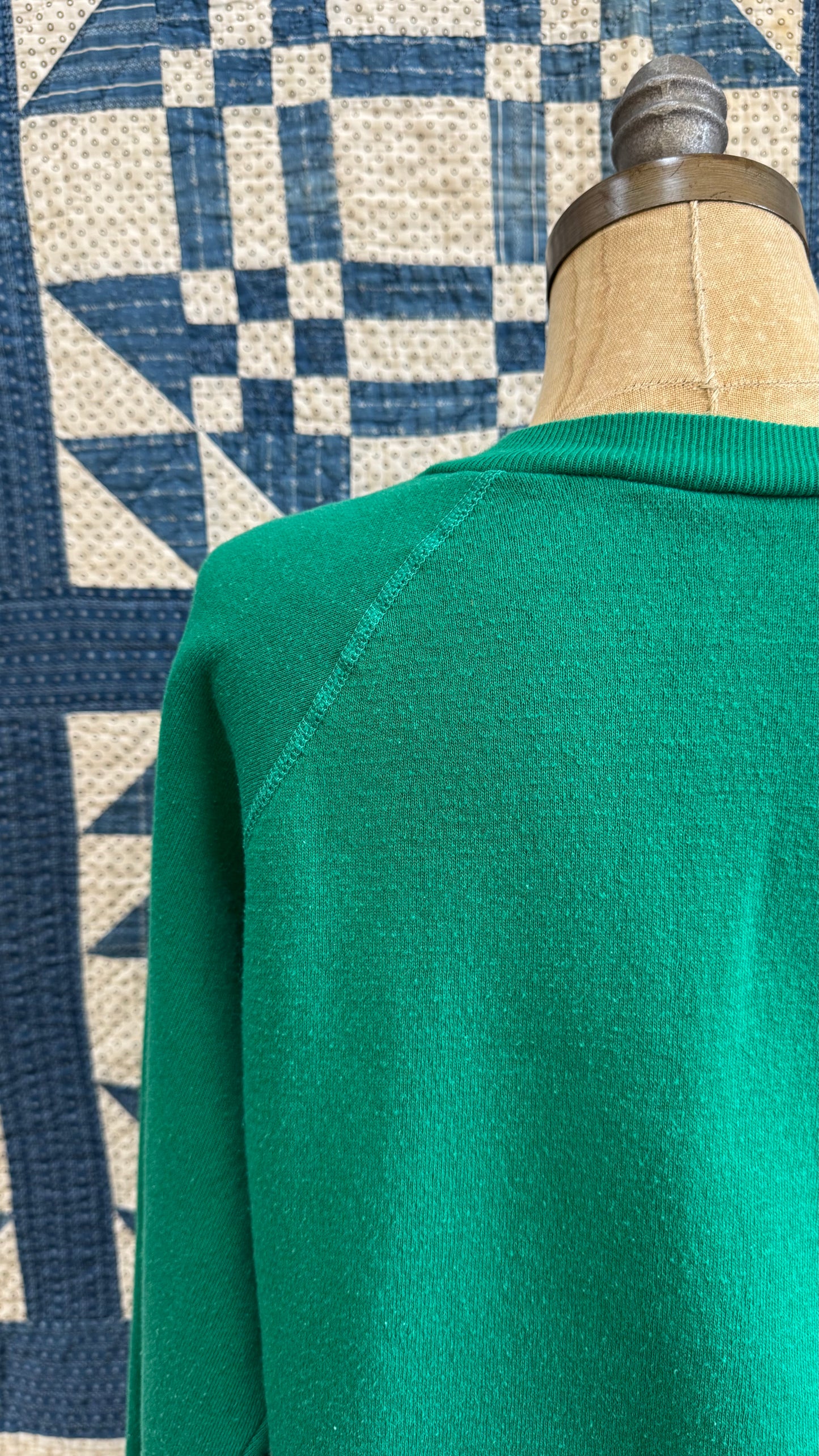 1980s Pink & Green Raglan Sweatshirt