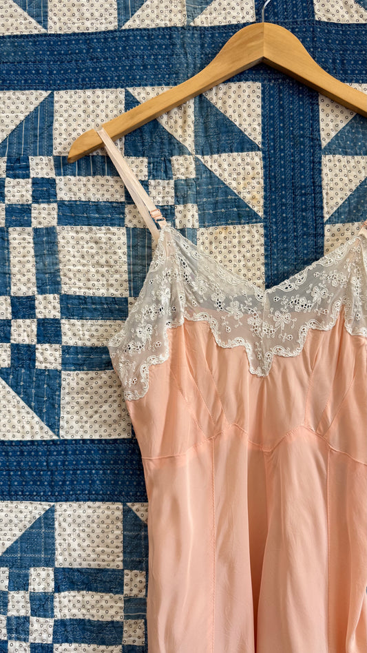 1930's Pale Pink Slip