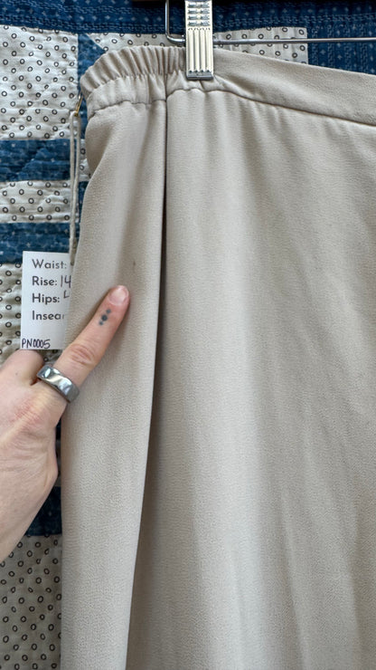 Ecru Flowy Elastic Pants