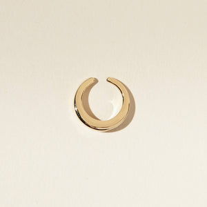 Lindsay Lewis - Round Ear Cuff